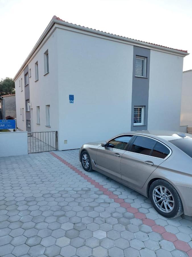 ורסי Apartmani Gimi Shine מראה חיצוני תמונה