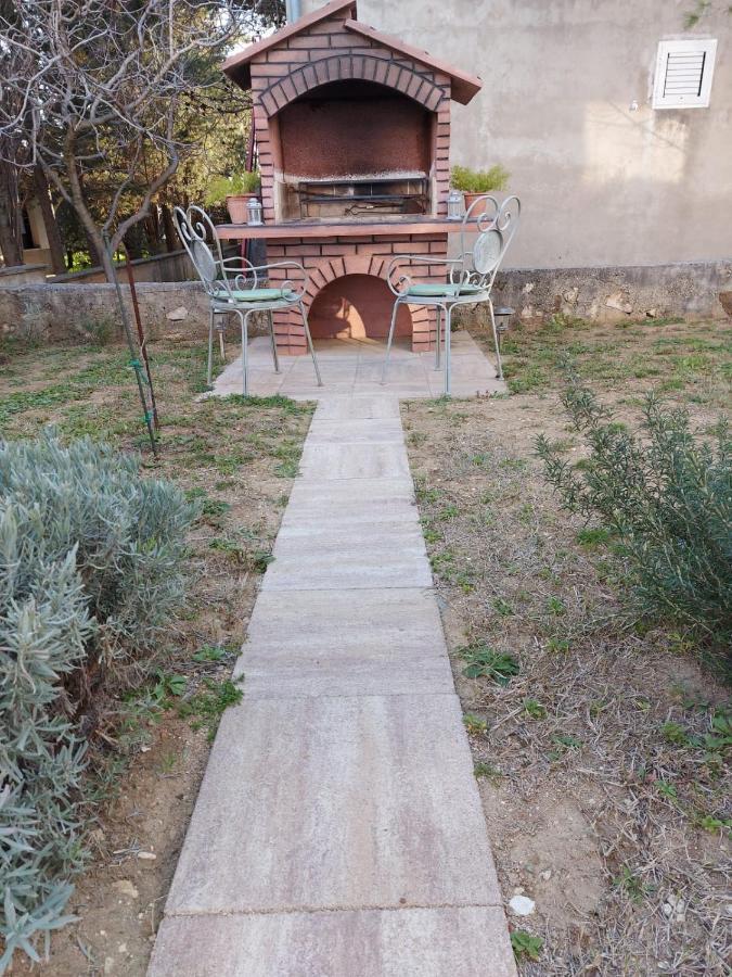 ורסי Apartmani Gimi Shine מראה חיצוני תמונה